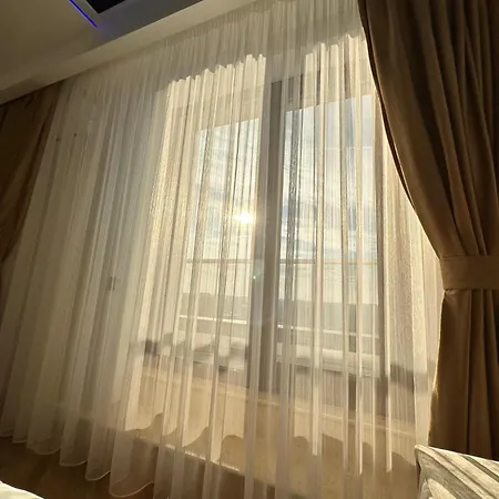 Unirii The View - Sunrise Penthouse 3bd * Bucharest