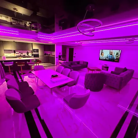 Unirii The View - Sunrise Penthouse 3bd Bucharest