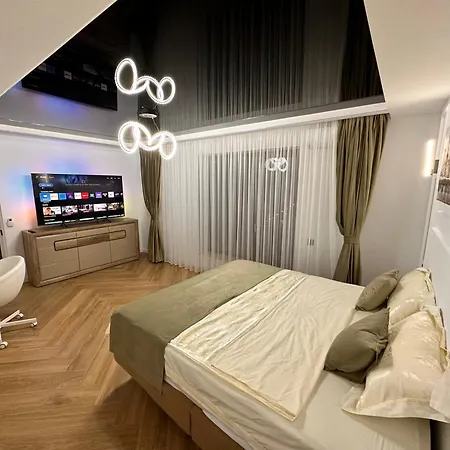 Unirii The View - Sunrise Penthouse 3bd Apartment *