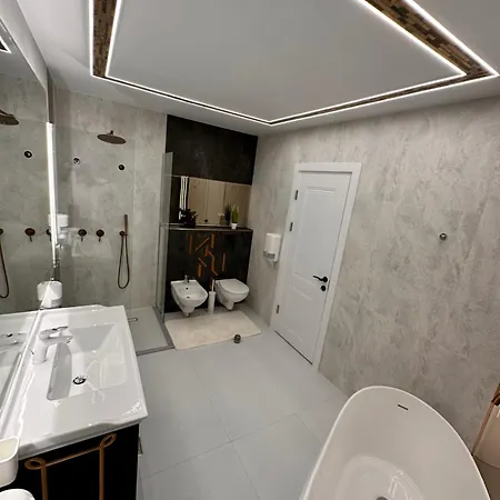 Unirii The View - Sunrise Penthouse 3bd Apartment