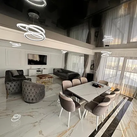 Unirii The View - Sunrise Penthouse 3bd Bucharest